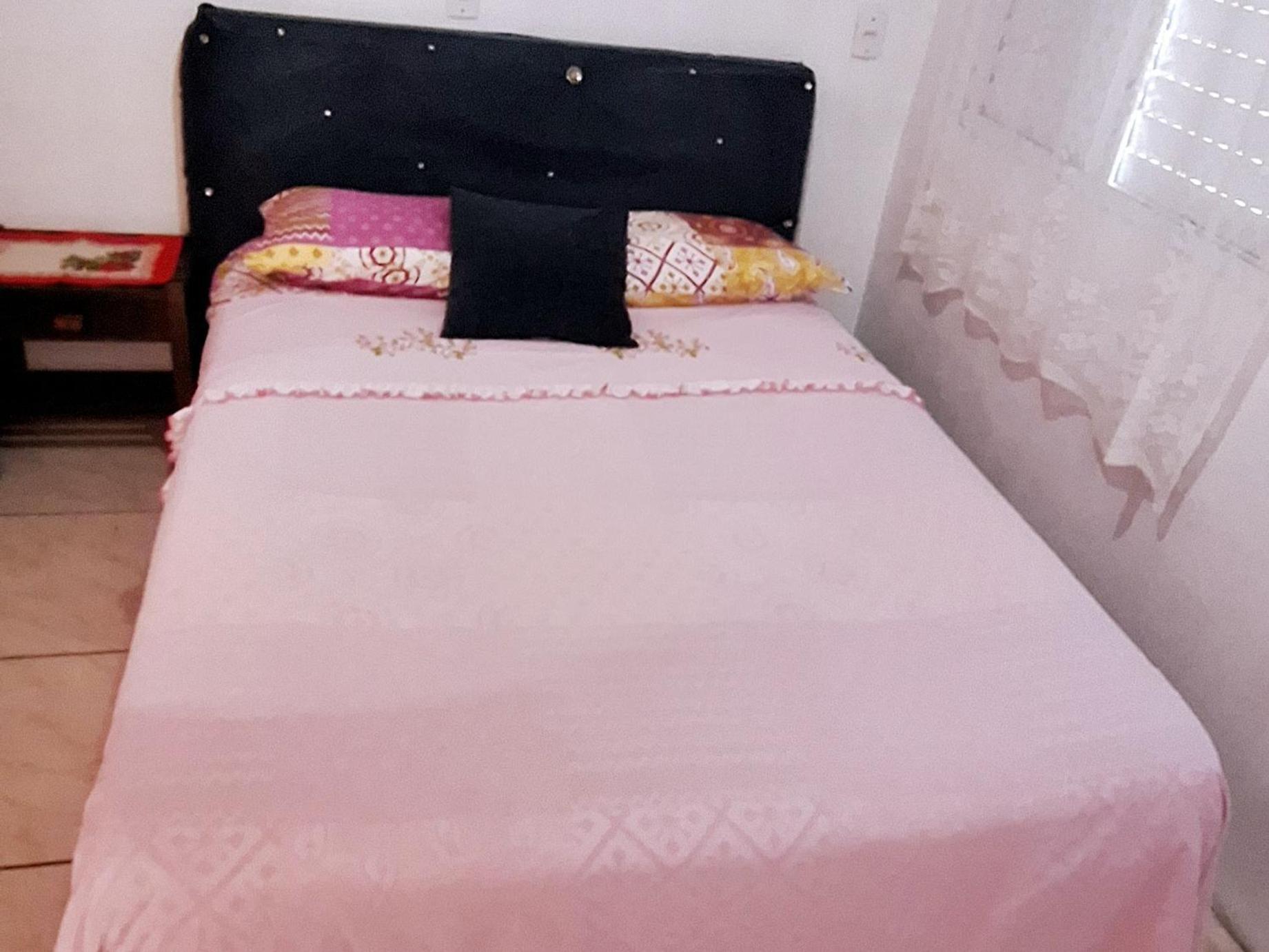 Kitnet K1 Em Torres-Rs - Na Mais Bela Praia Gaucha - Cozinha - Banheiro - Ar Condicionado - Smart Tv 32' - Wi-Fi - Anfitria Superhost No Bnb Exterior foto
